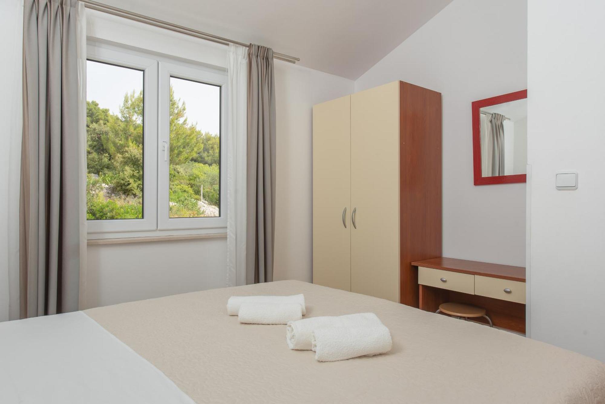 Apartments Iva Marina Εξωτερικό φωτογραφία