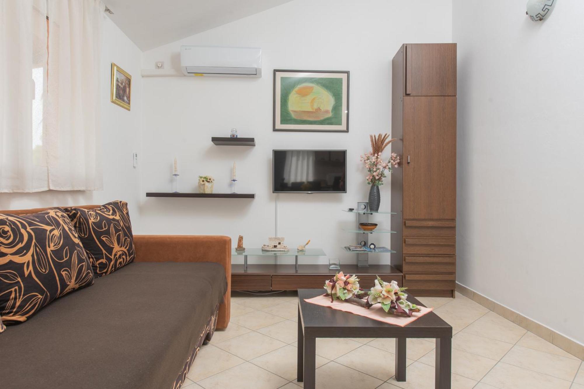 Apartments Iva Marina Εξωτερικό φωτογραφία