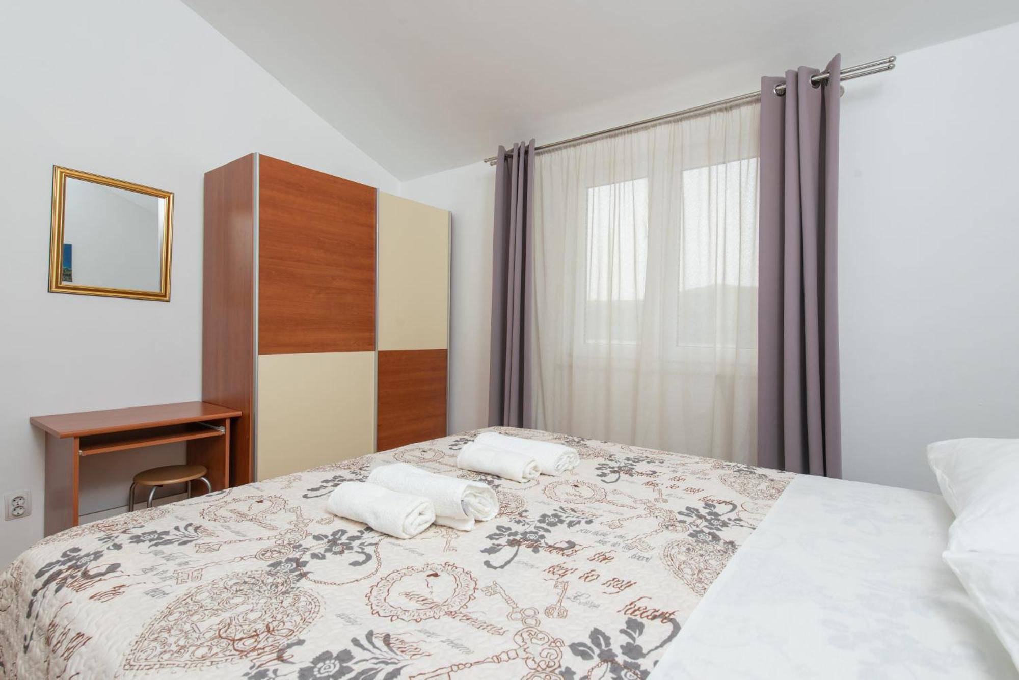 Apartments Iva Marina Εξωτερικό φωτογραφία