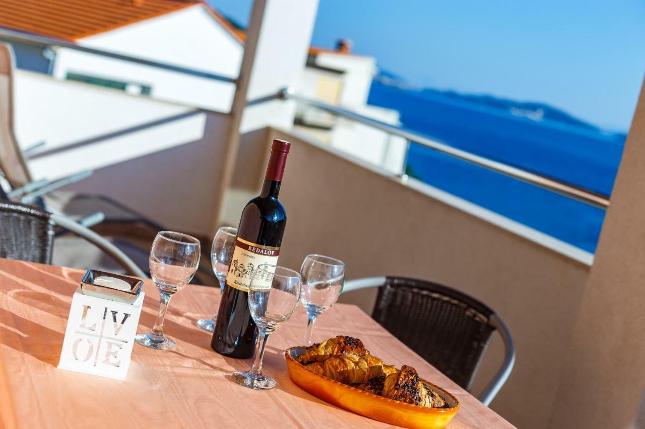 Apartments Iva Marina Εξωτερικό φωτογραφία